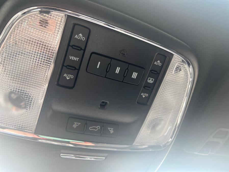 2019 Jeep Grand Cherokee Overland 4x4, available for sale in Irvington , New Jersey | Auto Haus of Irvington Corp. Irvington , New Jersey 2019 Jeep Grand Cherokee Overland 4x4, available for sale in Irvington , New Jersey | Auto Haus of Irvington Corp. Irvington , New Jersey
