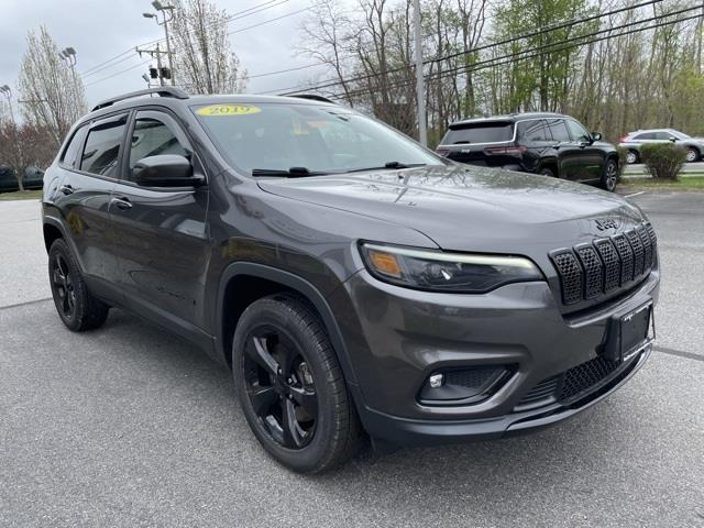 Used Jeep Cherokee Latitude Plus 2019 | Sullivan Automotive Group. Avon, Connecticut