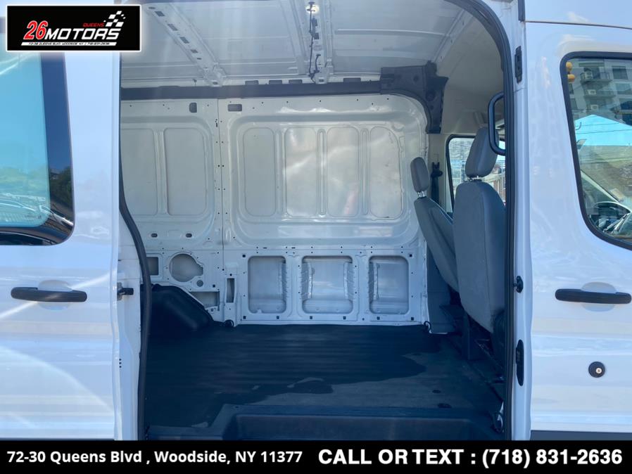 Used Ford Transit Van T-150 130" Med Rf 8600 GVWR Sliding RH Dr 2018 | 26 Motors Queens. Woodside, New York Used Ford Transit Van T-150 130" Med Rf 8600 GVWR Sliding RH Dr 2018 | 26 Motors Queens. Woodside, New York