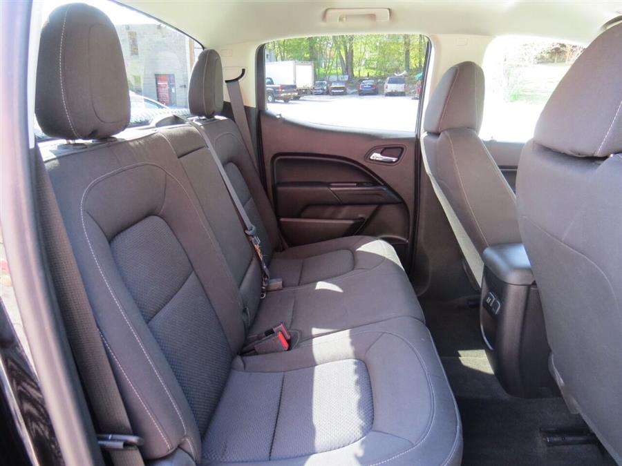 Used Chevrolet Colorado LT 4x4 4dr Crew Cab 5 ft. SB 2015 | Lake City Exports Inc. Auburn, Maine Used Chevrolet Colorado LT 4x4 4dr Crew Cab 5 ft. SB 2015 | Lake City Exports Inc. Auburn, Maine