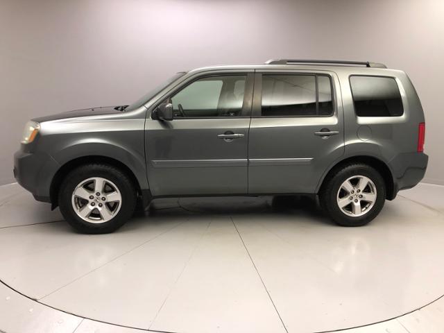 2011 Honda Pilot 4WD 4dr EX-L, available for sale in Naugatuck, Connecticut | J&M Automotive Sls&Svc LLC. Naugatuck, Connecticut 2011 Honda Pilot 4WD 4dr EX-L, available for sale in Naugatuck, Connecticut | J&M Automotive Sls&Svc LLC. Naugatuck, Connecticut