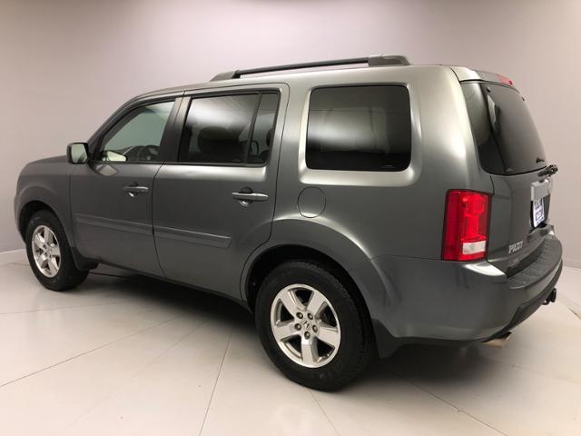 2011 Honda Pilot 4WD 4dr EX-L, available for sale in Naugatuck, Connecticut | J&M Automotive Sls&Svc LLC. Naugatuck, Connecticut 2011 Honda Pilot 4WD 4dr EX-L, available for sale in Naugatuck, Connecticut | J&M Automotive Sls&Svc LLC. Naugatuck, Connecticut
