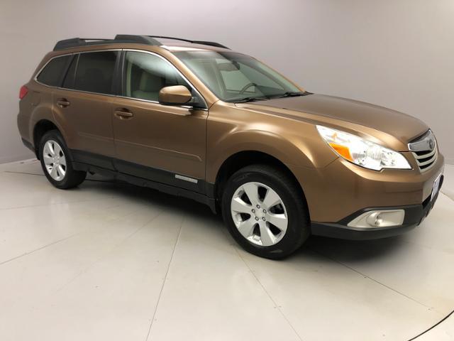 Used Subaru Outback 4dr Wgn H4 Auto 2.5i Premium 2012 | J&M Automotive Sls&Svc LLC. Naugatuck, Connecticut Used Subaru Outback 4dr Wgn H4 Auto 2.5i Premium 2012 | J&M Automotive Sls&Svc LLC. Naugatuck, Connecticut