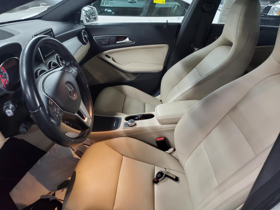 Used Mercedes-Benz CLA-Class 4dr Sdn CLA250 4MATIC 2014 | Band of Brothers. Hyde Park, Massachusetts Used Mercedes-Benz CLA-Class 4dr Sdn CLA250 4MATIC 2014 | Band of Brothers. Hyde Park, Massachusetts