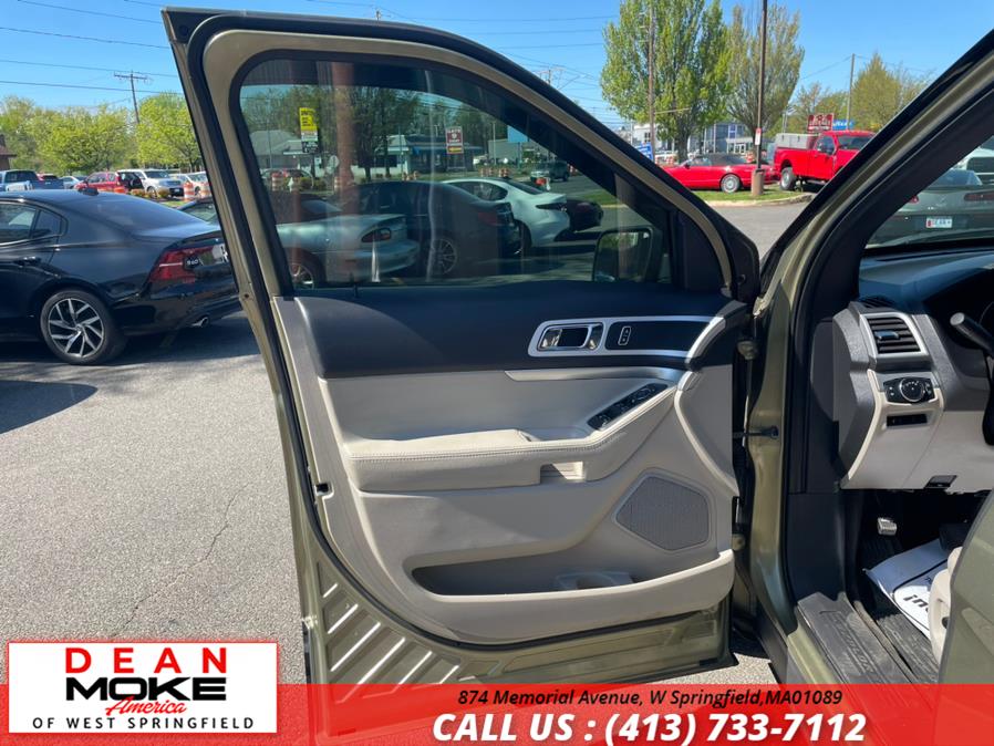 Used Ford Explorer 4WD 4dr XLT 2012 | Dean Moke America of West Springfield. W Springfield, Massachusetts Used Ford Explorer 4WD 4dr XLT 2012 | Dean Moke America of West Springfield. W Springfield, Massachusetts