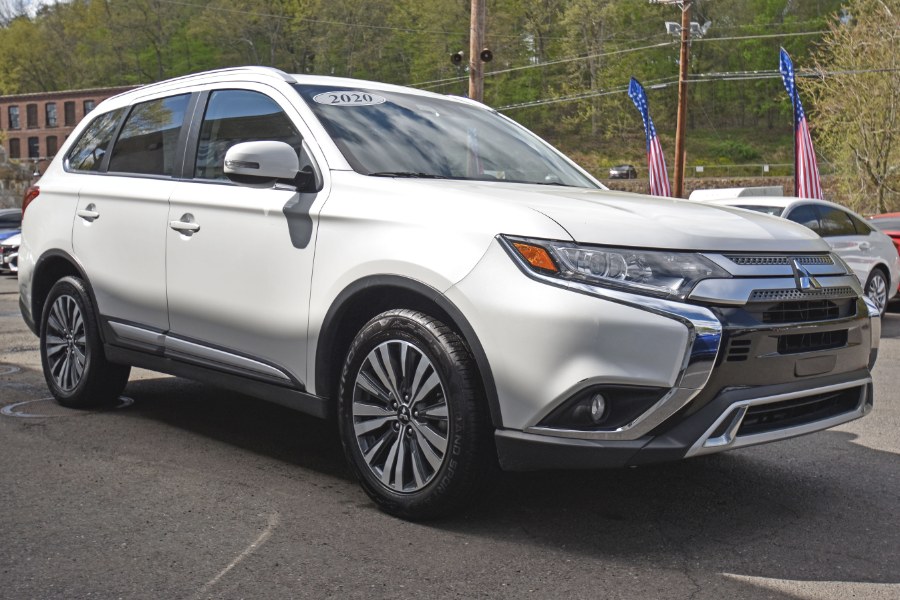 2020 Mitsubishi Outlander SEL S-AWC, available for sale in Waterbury, Connecticut | Highline Car Connection. Waterbury, Connecticut 2020 Mitsubishi Outlander SEL S-AWC, available for sale in Waterbury, Connecticut | Highline Car Connection. Waterbury, Connecticut