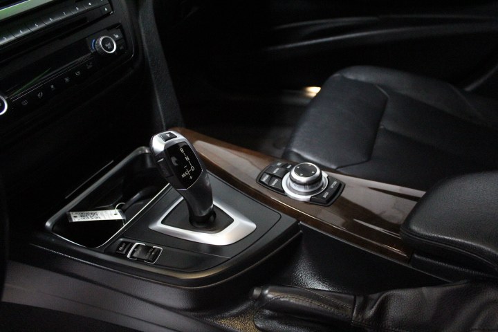 Used BMW 3 Series 4dr Sdn 328i xDrive AWD SULEV South Africa 2013 | New England Auto Sales LLC. Plainville, Connecticut Used BMW 3 Series 4dr Sdn 328i xDrive AWD SULEV South Africa 2013 | New England Auto Sales LLC. Plainville, Connecticut