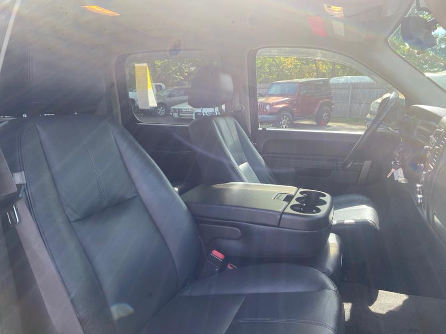 2011 Chevrolet Silverado 1500 4WD Crew Cab 143.5" LT, available for sale in Agawam, Massachusetts | Malkoon Motors. Agawam, Massachusetts 2011 Chevrolet Silverado 1500 4WD Crew Cab 143.5" LT, available for sale in Agawam, Massachusetts | Malkoon Motors. Agawam, Massachusetts