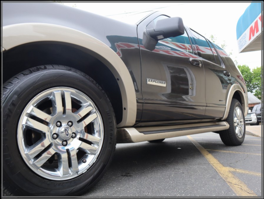 2006 Ford Explorer 4dr 114" WB 4.0L Eddie Bauer 4WD, available for sale in Huntington Station, New York | My Auto Inc.. Huntington Station, New York 2006 Ford Explorer 4dr 114" WB 4.0L Eddie Bauer 4WD, available for sale in Huntington Station, New York | My Auto Inc.. Huntington Station, New York