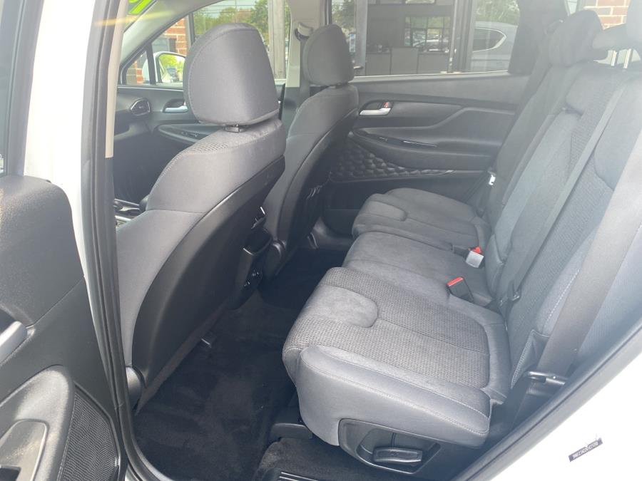 2019 Hyundai Santa Fe SE 2.4L Auto FWD, available for sale in Middletown, Connecticut | Newfield Auto Sales. Middletown, Connecticut 2019 Hyundai Santa Fe SE 2.4L Auto FWD, available for sale in Middletown, Connecticut | Newfield Auto Sales. Middletown, Connecticut