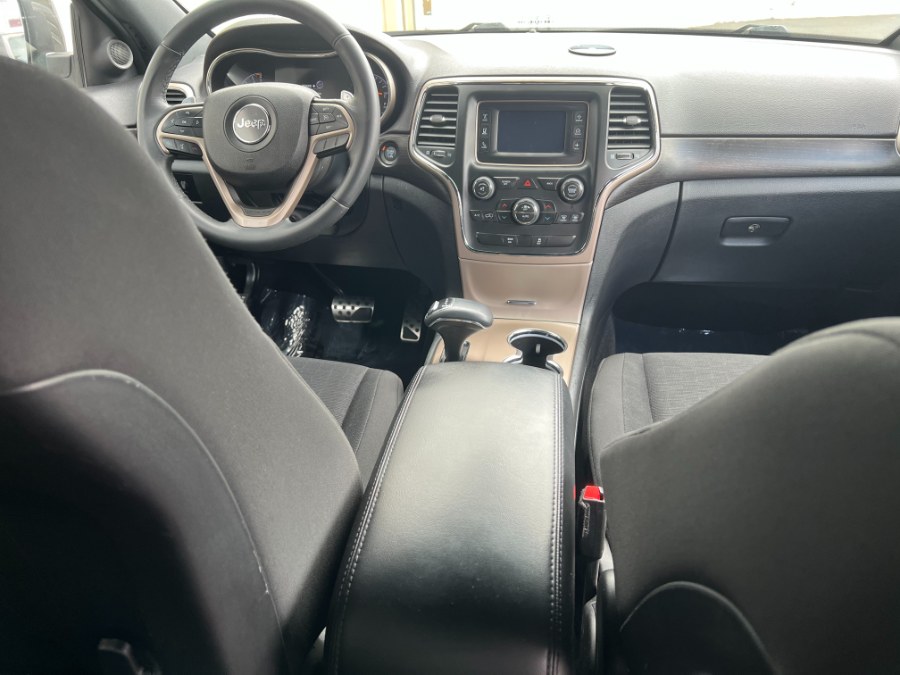 Used Jeep Grand Cherokee 4WD 4dr Altitude 2014 | Bristol Auto Center LLC. Bristol, Connecticut Used Jeep Grand Cherokee 4WD 4dr Altitude 2014 | Bristol Auto Center LLC. Bristol, Connecticut