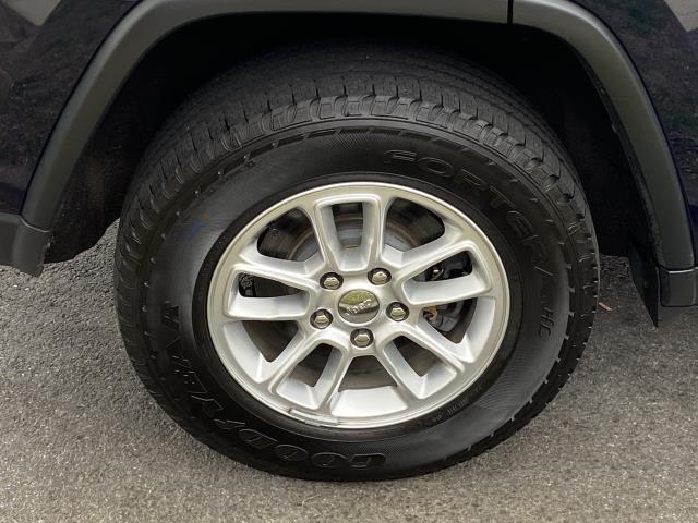 Used Jeep Grand Cherokee Laredo 2018 | Eastchester Motor Cars. Bronx, New York Used Jeep Grand Cherokee Laredo 2018 | Eastchester Motor Cars. Bronx, New York