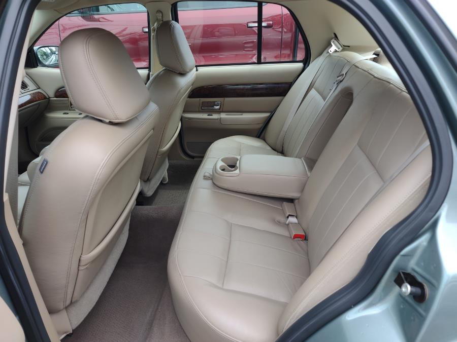 Used Mercury Grand Marquis 4dr Sdn LS Ultimate 2005 | Alpine Motors Inc. Wantagh, New York Used Mercury Grand Marquis 4dr Sdn LS Ultimate 2005 | Alpine Motors Inc. Wantagh, New York