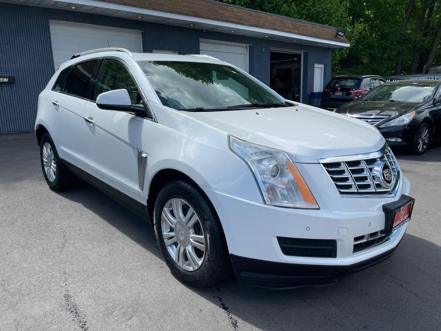 2014 Cadillac SRX FWD 4dr Luxury Collection, available for sale in Waterbury, Connecticut | House of Cars LLC. Waterbury, Connecticut
