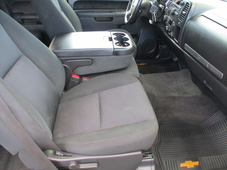 Used Chevrolet Silverado 1500 4WD Ext Cab 143.5" LT 2012 | Suffield Auto Sales. Suffield, Connecticut