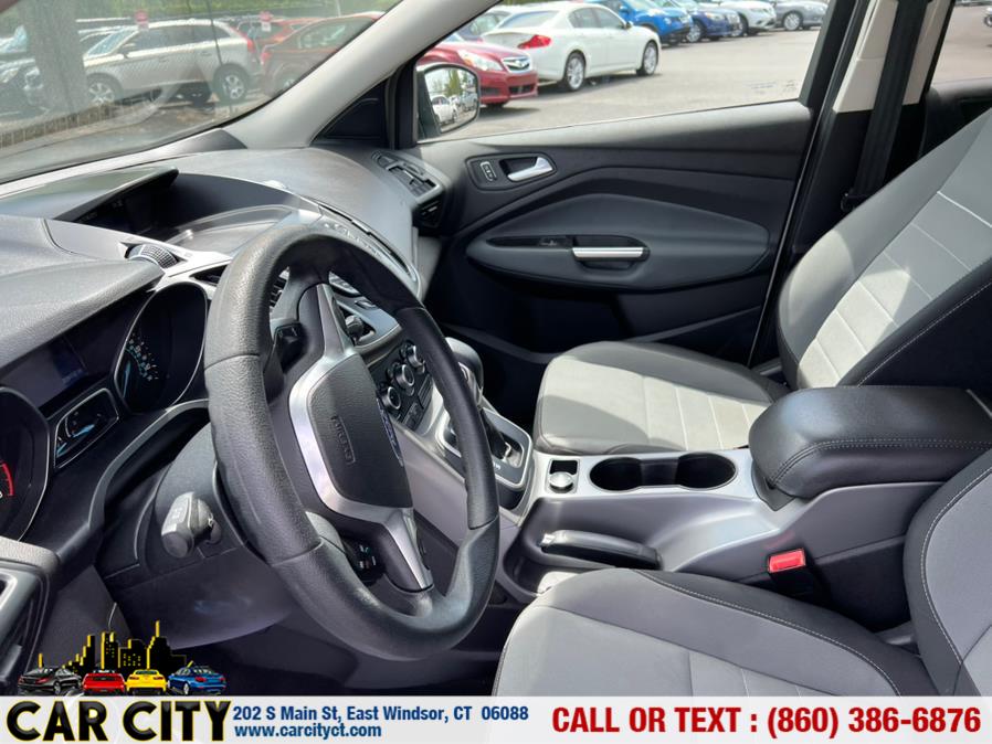 2013 Ford Escape 4WD 4dr SE, available for sale in East Windsor, Connecticut | Car City LLC. East Windsor, Connecticut 2013 Ford Escape 4WD 4dr SE, available for sale in East Windsor, Connecticut | Car City LLC. East Windsor, Connecticut