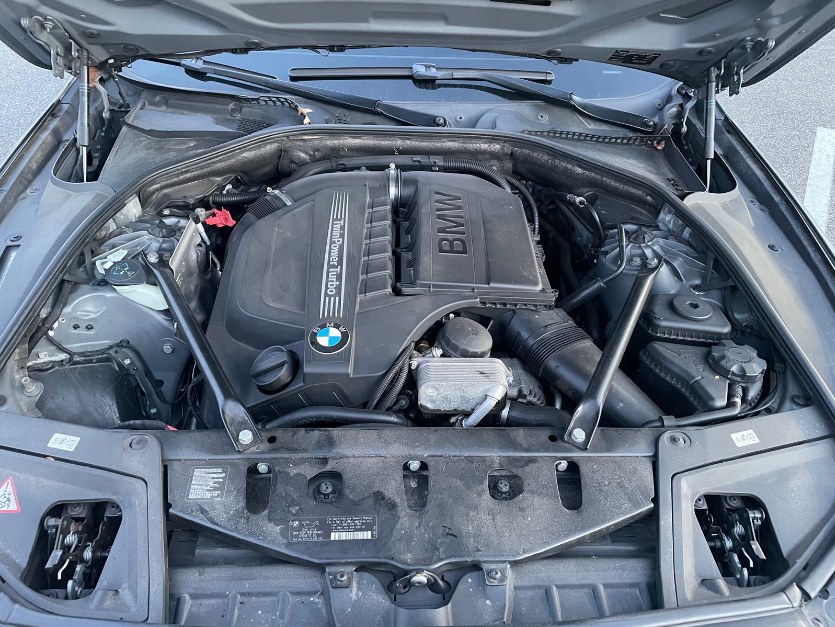 Used BMW 5 Series 4dr Sdn 535i xDrive AWD 2014 | Car Valley Group. Jersey City, New Jersey Used BMW 5 Series 4dr Sdn 535i xDrive AWD 2014 | Car Valley Group. Jersey City, New Jersey