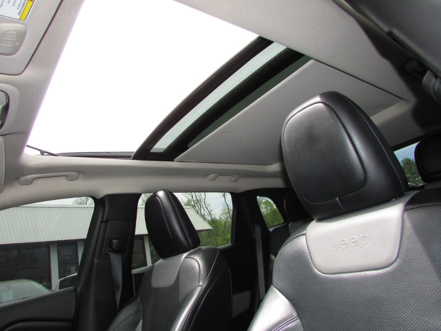 2014 Jeep Cherokee 4WD 4dr Limited, available for sale in East Windsor, Connecticut | United Auto Sales of E Windsor, Inc. East Windsor, Connecticut 2014 Jeep Cherokee 4WD 4dr Limited, available for sale in East Windsor, Connecticut | United Auto Sales of E Windsor, Inc. East Windsor, Connecticut