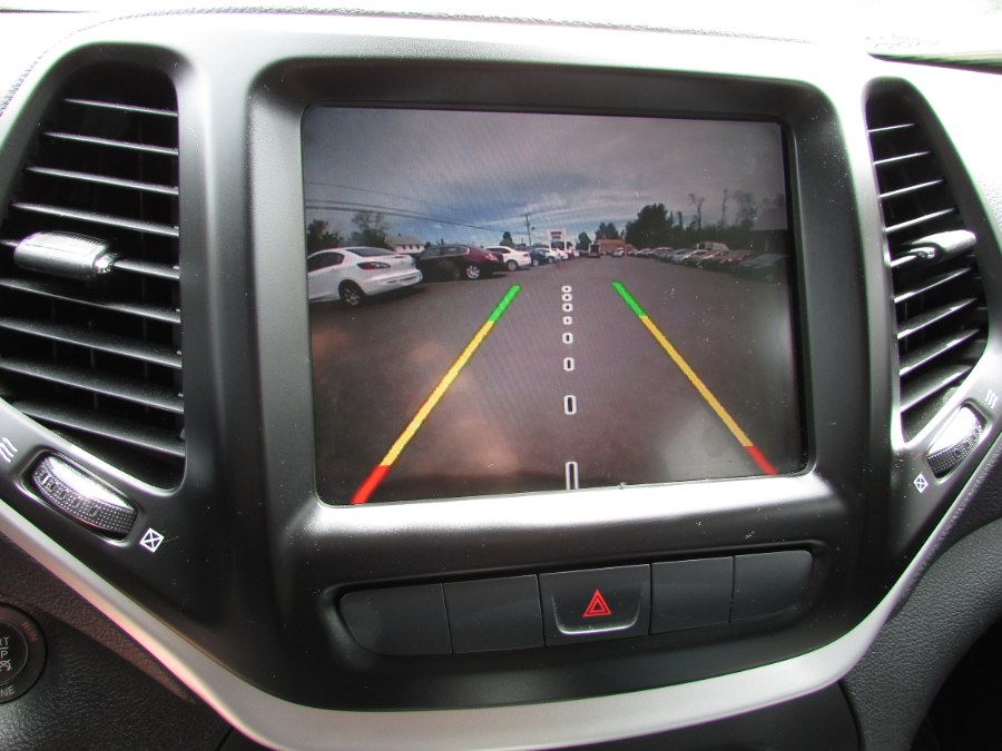 2014 Jeep Cherokee 4WD 4dr Limited, available for sale in East Windsor, Connecticut | United Auto Sales of E Windsor, Inc. East Windsor, Connecticut 2014 Jeep Cherokee 4WD 4dr Limited, available for sale in East Windsor, Connecticut | United Auto Sales of E Windsor, Inc. East Windsor, Connecticut