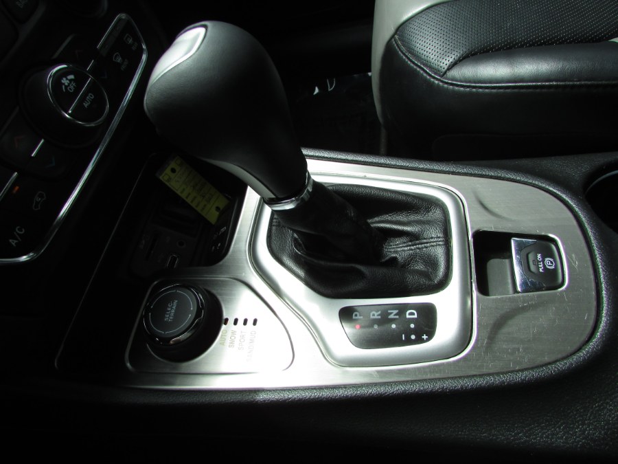2014 Jeep Cherokee 4WD 4dr Limited, available for sale in East Windsor, Connecticut | United Auto Sales of E Windsor, Inc. East Windsor, Connecticut 2014 Jeep Cherokee 4WD 4dr Limited, available for sale in East Windsor, Connecticut | United Auto Sales of E Windsor, Inc. East Windsor, Connecticut