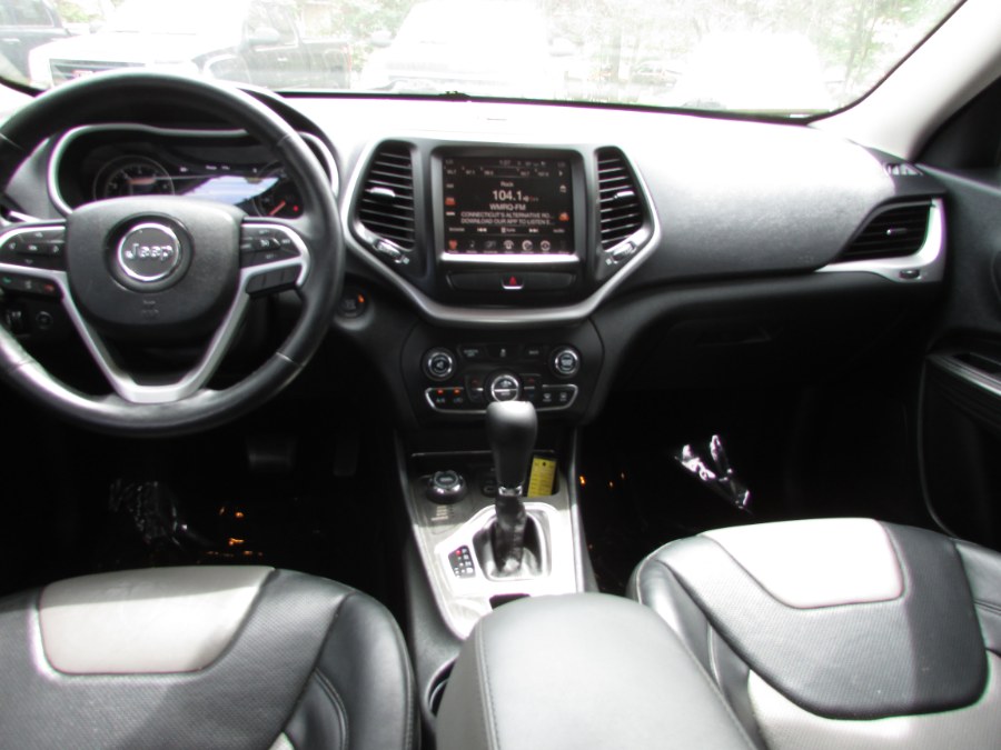 2014 Jeep Cherokee 4WD 4dr Limited, available for sale in East Windsor, Connecticut | United Auto Sales of E Windsor, Inc. East Windsor, Connecticut 2014 Jeep Cherokee 4WD 4dr Limited, available for sale in East Windsor, Connecticut | United Auto Sales of E Windsor, Inc. East Windsor, Connecticut