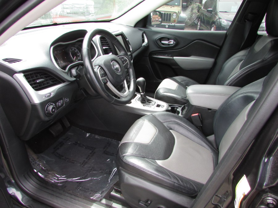 2014 Jeep Cherokee 4WD 4dr Limited, available for sale in East Windsor, Connecticut | United Auto Sales of E Windsor, Inc. East Windsor, Connecticut 2014 Jeep Cherokee 4WD 4dr Limited, available for sale in East Windsor, Connecticut | United Auto Sales of E Windsor, Inc. East Windsor, Connecticut