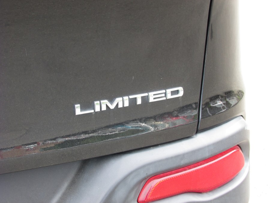 2014 Jeep Cherokee 4WD 4dr Limited, available for sale in East Windsor, Connecticut | United Auto Sales of E Windsor, Inc. East Windsor, Connecticut 2014 Jeep Cherokee 4WD 4dr Limited, available for sale in East Windsor, Connecticut | United Auto Sales of E Windsor, Inc. East Windsor, Connecticut