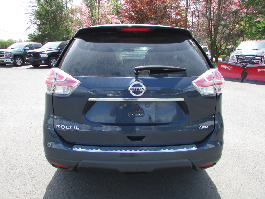 Used Nissan Rogue AWD 4dr S *Ltd Avail* 2015 | United Auto Sales of E Windsor, Inc. East Windsor, Connecticut Used Nissan Rogue AWD 4dr S *Ltd Avail* 2015 | United Auto Sales of E Windsor, Inc. East Windsor, Connecticut