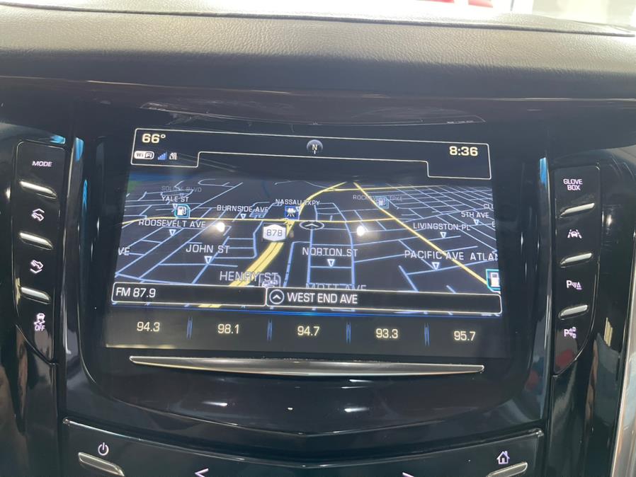 2019 Cadillac Escalade 4WD 4dr Luxury, available for sale in Inwood, New York | 5 Towns Drive. Inwood, New York 2019 Cadillac Escalade 4WD 4dr Luxury, available for sale in Inwood, New York | 5 Towns Drive. Inwood, New York