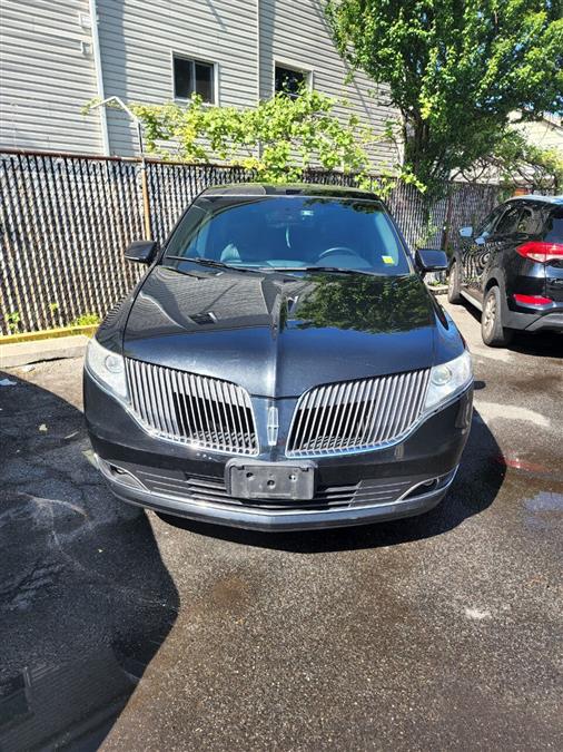Used Lincoln Mkt Town Car Livery Fleet AWD 4dr Crossover 2013 | SJ Motors. Woodside, New York