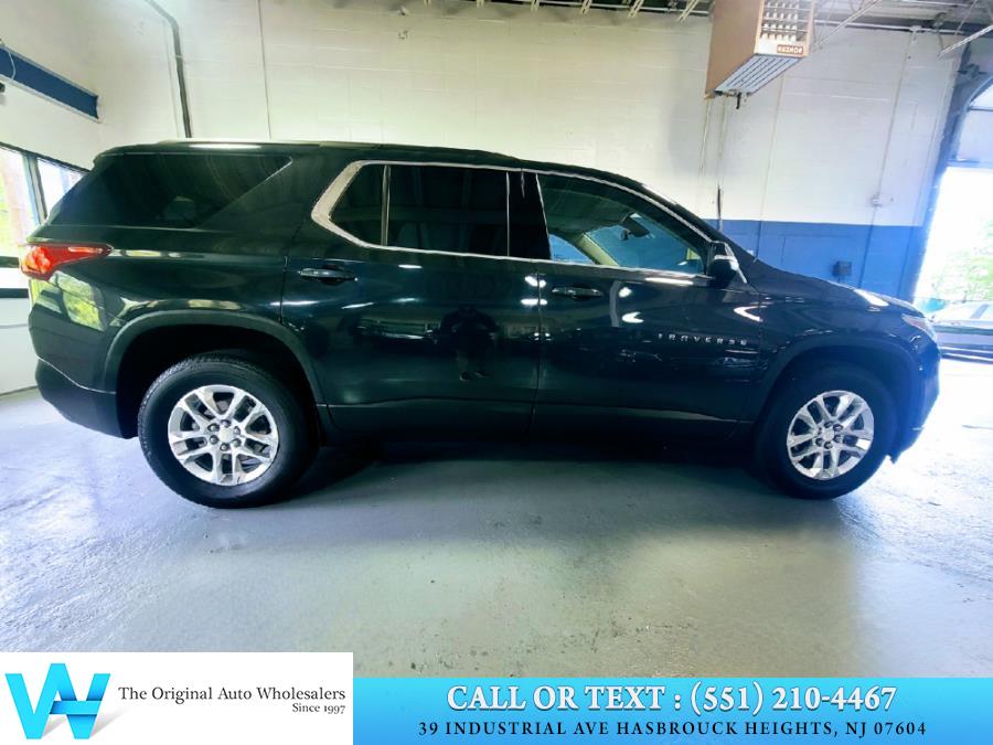 2021 Chevrolet Traverse AWD 4dr LT Cloth w/1LT, available for sale in Lodi, New Jersey | AW Auto & Truck Wholesalers, Inc. Lodi, New Jersey 2021 Chevrolet Traverse AWD 4dr LT Cloth w/1LT, available for sale in Lodi, New Jersey | AW Auto & Truck Wholesalers, Inc. Lodi, New Jersey