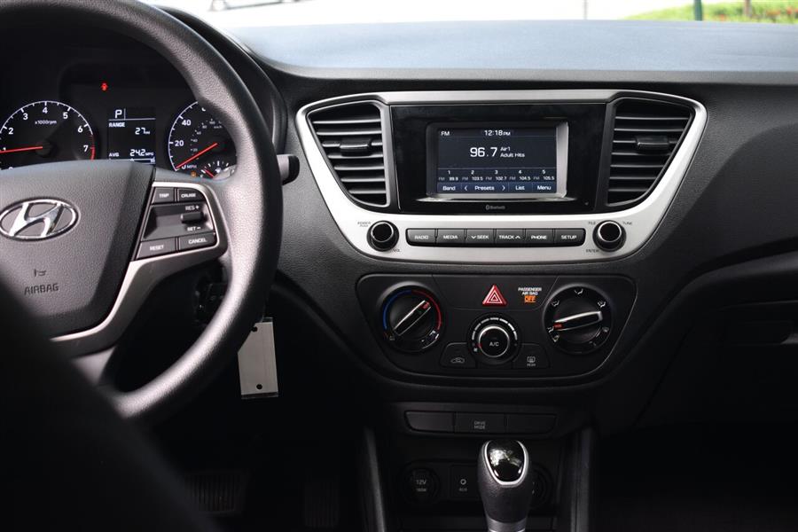 2021 Hyundai Accent SE 4dr Sedan 6M, available for sale in Great Neck, New York | Camy Cars. Great Neck, New York 2021 Hyundai Accent SE 4dr Sedan 6M, available for sale in Great Neck, New York | Camy Cars. Great Neck, New York