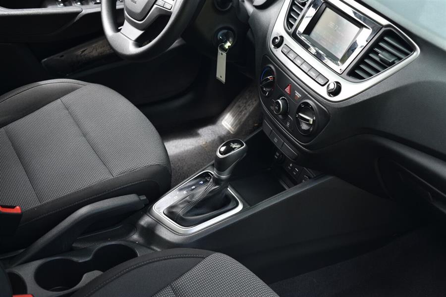 2021 Hyundai Accent SE 4dr Sedan 6M, available for sale in Great Neck, New York | Camy Cars. Great Neck, New York 2021 Hyundai Accent SE 4dr Sedan 6M, available for sale in Great Neck, New York | Camy Cars. Great Neck, New York
