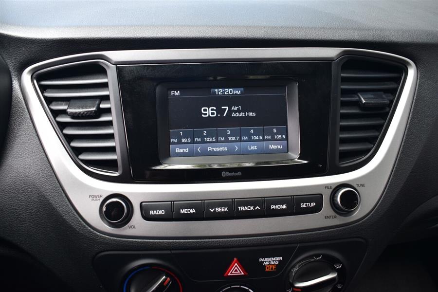 2021 Hyundai Accent SE 4dr Sedan 6M, available for sale in Great Neck, New York | Camy Cars. Great Neck, New York 2021 Hyundai Accent SE 4dr Sedan 6M, available for sale in Great Neck, New York | Camy Cars. Great Neck, New York