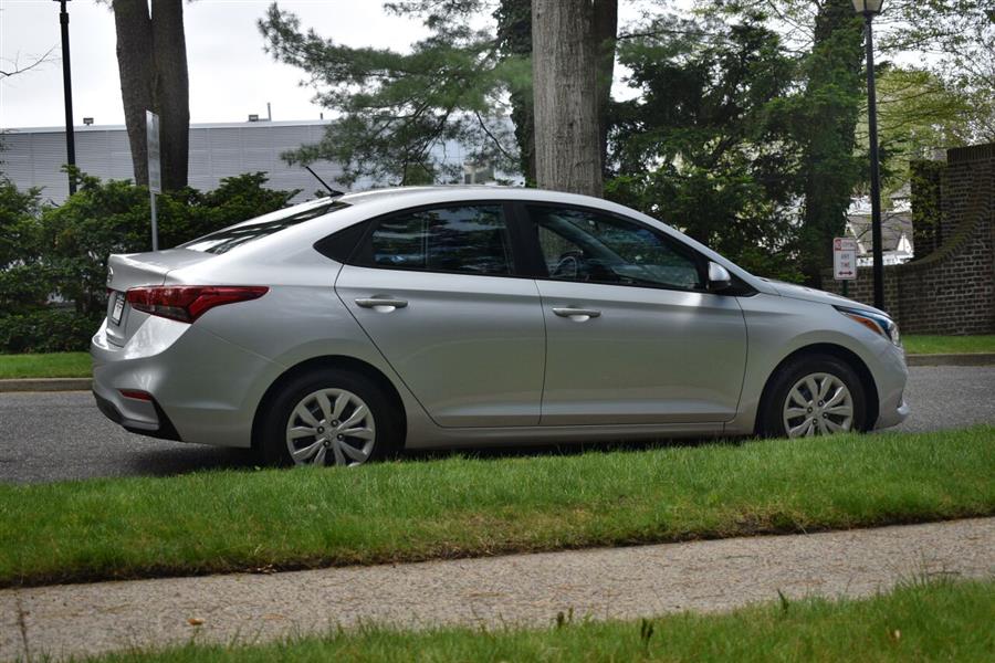 2021 Hyundai Accent SE 4dr Sedan 6M, available for sale in Great Neck, New York | Camy Cars. Great Neck, New York 2021 Hyundai Accent SE 4dr Sedan 6M, available for sale in Great Neck, New York | Camy Cars. Great Neck, New York