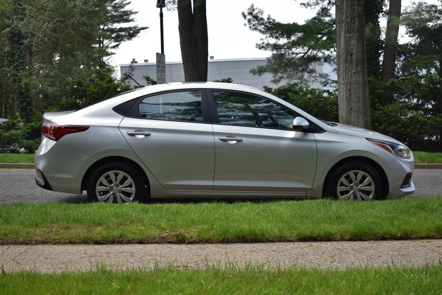 2021 Hyundai Accent SE 4dr Sedan 6M, available for sale in Great Neck, New York | Camy Cars. Great Neck, New York 2021 Hyundai Accent SE 4dr Sedan 6M, available for sale in Great Neck, New York | Camy Cars. Great Neck, New York