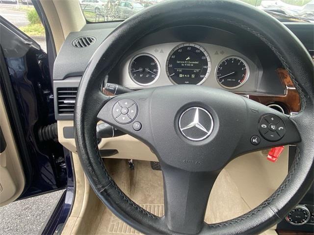 2010 Mercedes-benz Glk GLK 350, available for sale in Stratford, Connecticut | Wiz Leasing Inc. Stratford, Connecticut 2010 Mercedes-benz Glk GLK 350, available for sale in Stratford, Connecticut | Wiz Leasing Inc. Stratford, Connecticut