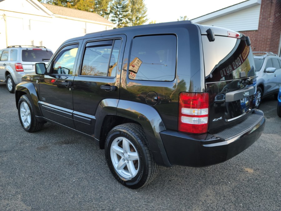 2009 Jeep Liberty 4WD 4dr Sport W/Sunroof, available for sale in East Windsor, Connecticut | Toro Auto. East Windsor, Connecticut 2009 Jeep Liberty 4WD 4dr Sport W/Sunroof, available for sale in East Windsor, Connecticut | Toro Auto. East Windsor, Connecticut