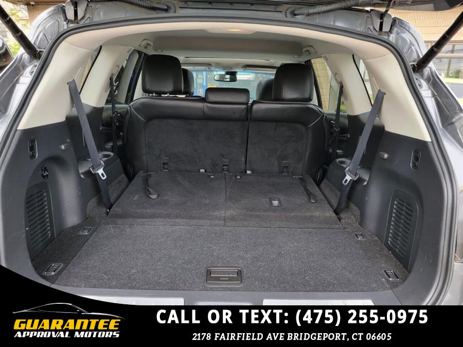 Used Infiniti Qx60 Base AWD 4dr SUV 2015 | Guarantee Approval Motors. Bridgeport, Connecticut Used Infiniti Qx60 Base AWD 4dr SUV 2015 | Guarantee Approval Motors. Bridgeport, Connecticut