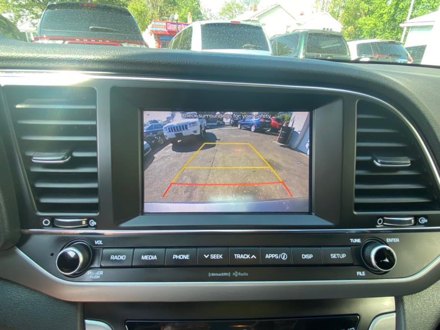 2018 Hyundai Elantra SEL 2.0L Auto SULEV (Alabama), available for sale in Bridgeport, Connecticut | CT Auto. Bridgeport, Connecticut 2018 Hyundai Elantra SEL 2.0L Auto SULEV (Alabama), available for sale in Bridgeport, Connecticut | CT Auto. Bridgeport, Connecticut