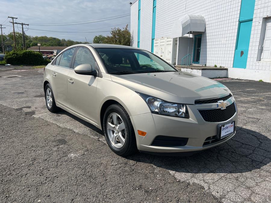 2014 Chevrolet Cruze 4dr Sdn Auto 1LT, available for sale in Milford, Connecticut | Dealertown Auto Wholesalers. Milford, Connecticut