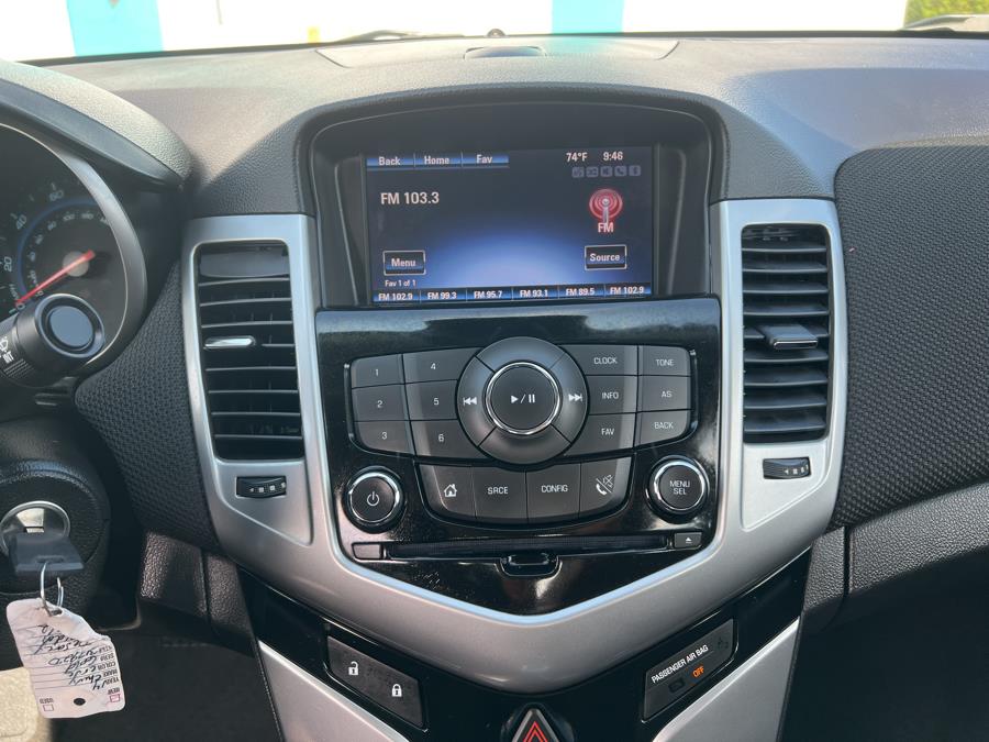 Used Chevrolet Cruze 4dr Sdn Auto 1LT 2014 | Dealertown Auto Wholesalers. Milford, Connecticut Used Chevrolet Cruze 4dr Sdn Auto 1LT 2014 | Dealertown Auto Wholesalers. Milford, Connecticut
