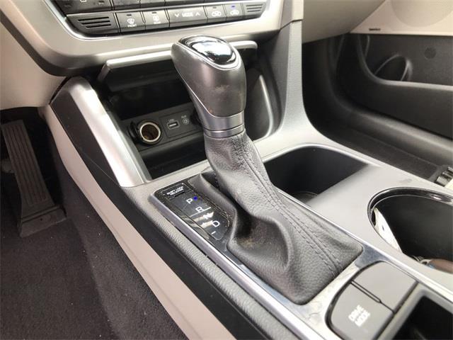Used Hyundai Sonata Limited 2017 | Prestige Auto Cars LLC. New Britain, Connecticut Used Hyundai Sonata Limited 2017 | Prestige Auto Cars LLC. New Britain, Connecticut
