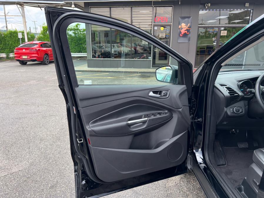 2018 Ford Escape Titanium 4WD, available for sale in Lodi, New Jersey | European Auto Expo. Lodi, New Jersey 2018 Ford Escape Titanium 4WD, available for sale in Lodi, New Jersey | European Auto Expo. Lodi, New Jersey