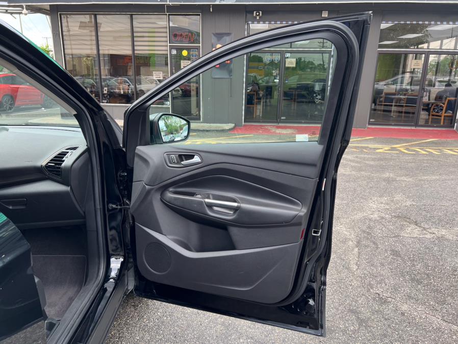 2018 Ford Escape Titanium 4WD, available for sale in Lodi, New Jersey | European Auto Expo. Lodi, New Jersey 2018 Ford Escape Titanium 4WD, available for sale in Lodi, New Jersey | European Auto Expo. Lodi, New Jersey