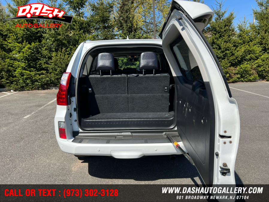 2013 Lexus GX 460 4WD 4dr, available for sale in Newark, New Jersey | Dash Auto Gallery Inc.. Newark, New Jersey 2013 Lexus GX 460 4WD 4dr, available for sale in Newark, New Jersey | Dash Auto Gallery Inc.. Newark, New Jersey