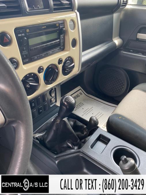 Used Toyota FJ Cruiser 4WD 4dr Man 2008 | Central A/S LLC. East Windsor, Connecticut Used Toyota FJ Cruiser 4WD 4dr Man 2008 | Central A/S LLC. East Windsor, Connecticut