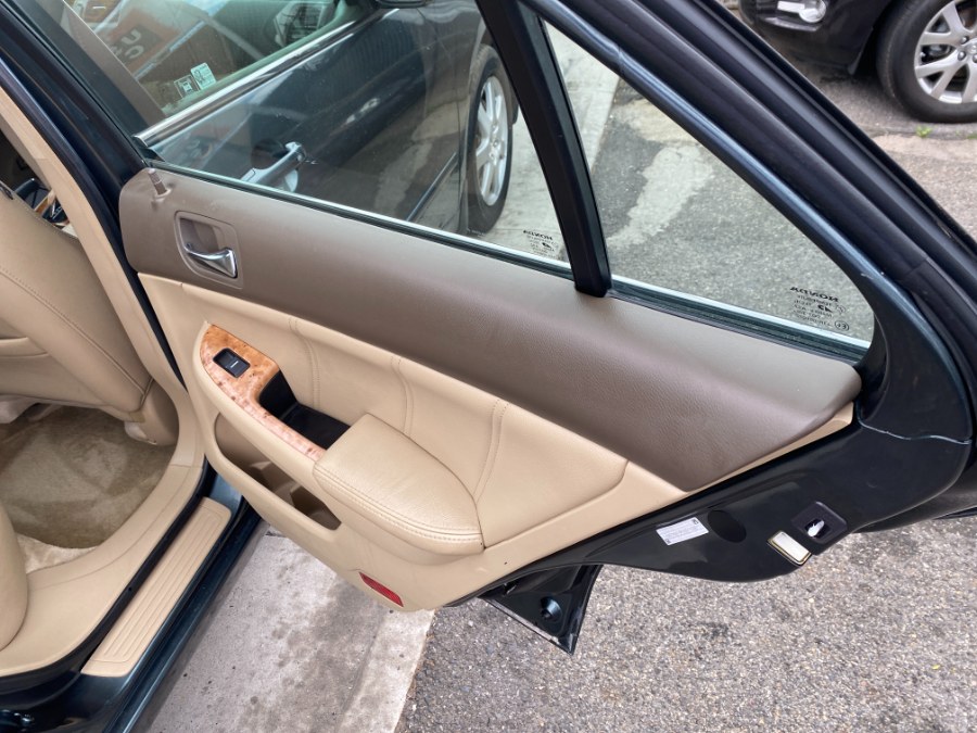2005 Honda Accord Sdn EX-L V6 AT, available for sale in Middle Village, New York | Middle Village Motors . Middle Village, New York 2005 Honda Accord Sdn EX-L V6 AT, available for sale in Middle Village, New York | Middle Village Motors . Middle Village, New York