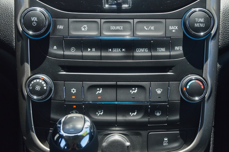 2015 Chevrolet Malibu 4dr Sdn LT w/1LT, available for sale in Moreno Valley, California | Fusion Motors Inc. Moreno Valley, California 2015 Chevrolet Malibu 4dr Sdn LT w/1LT, available for sale in Moreno Valley, California | Fusion Motors Inc. Moreno Valley, California