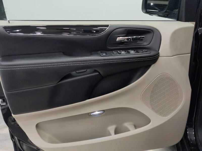 Used Dodge Grand Caravan SXT 2020 | Car Revolution. Maple Shade, New Jersey Used Dodge Grand Caravan SXT 2020 | Car Revolution. Maple Shade, New Jersey